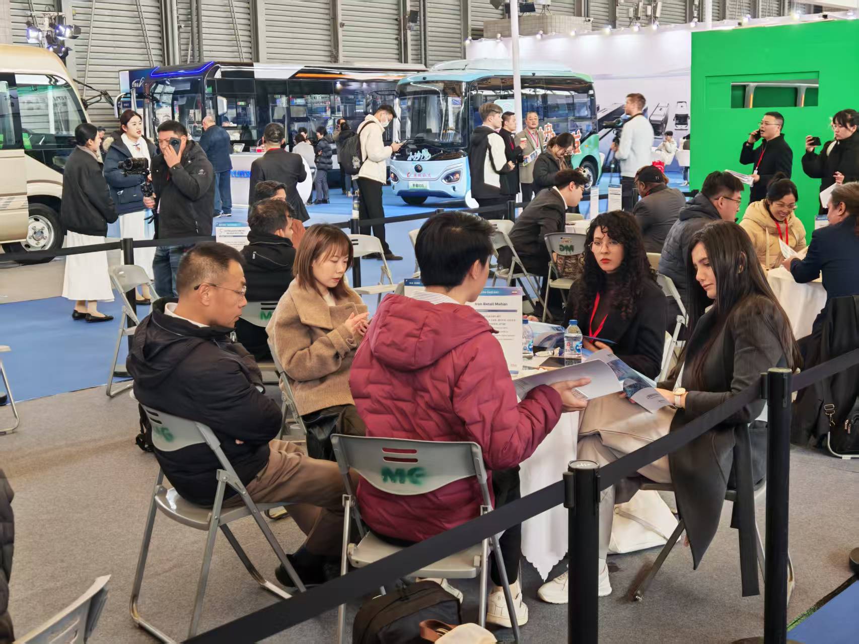 展会沟通.jpg